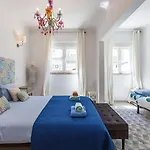 1-bedroom Flat With Terrace, Near Metro & Arena Apartament *
