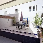 Apartament 1-bedroom Flat With Terrace, Near Metro & Arena *