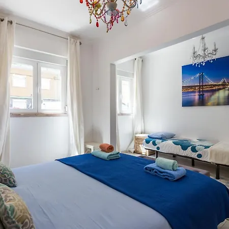 Be Local - Flat With 1 Bedroom And Terrace In Moscavide - Lisbon Apartment