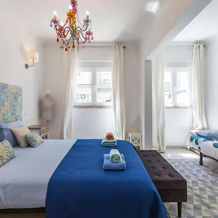 1-bedroom Flat With Terrace, Near Metro & Arena 아파트 *