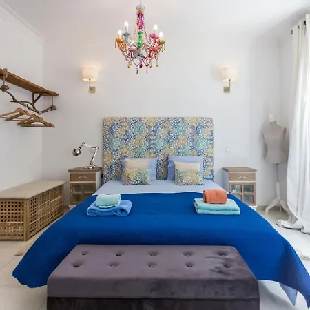 1-bedroom Flat With Terrace, Near Metro & Arena Lizbona