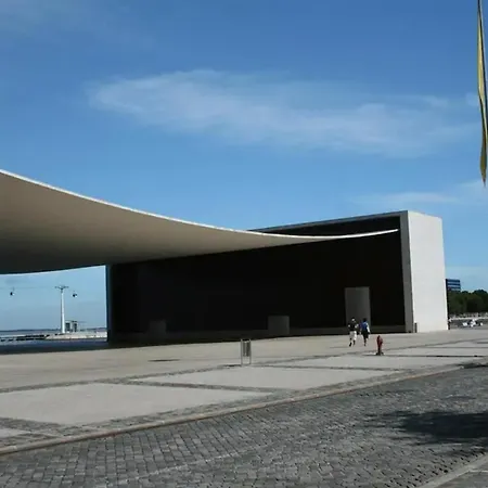 1-bedroom Flat With Terrace, Near Metro & Arena *