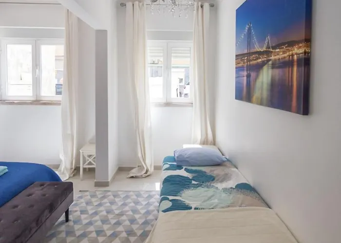 Apartman 1-bedroom Flat With Terrace, Near Metro & Arena