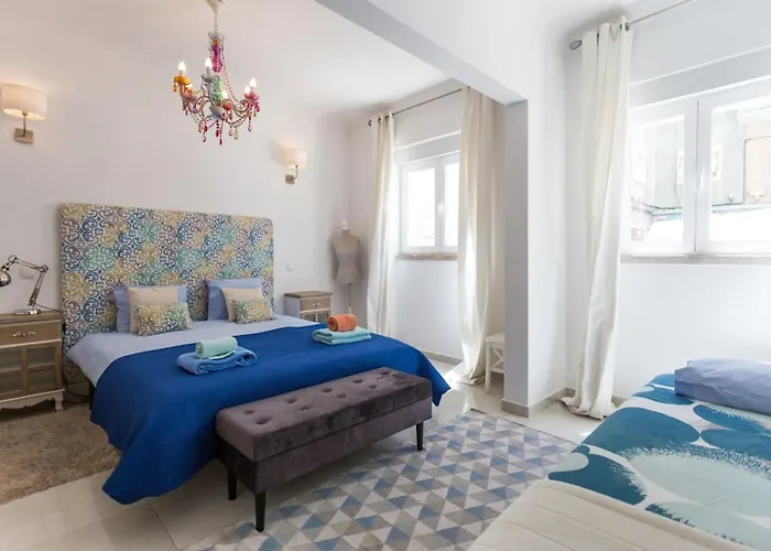 Apartman 1-bedroom Flat With Terrace, Near Metro & Arena Lisboa