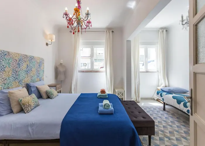 1-bedroom Flat With Terrace, Near Metro & Arena Apartman *