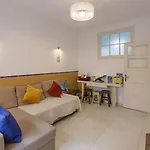 1-bedroom Flat With Terrace, Near Metro & Arena Lejlighed *